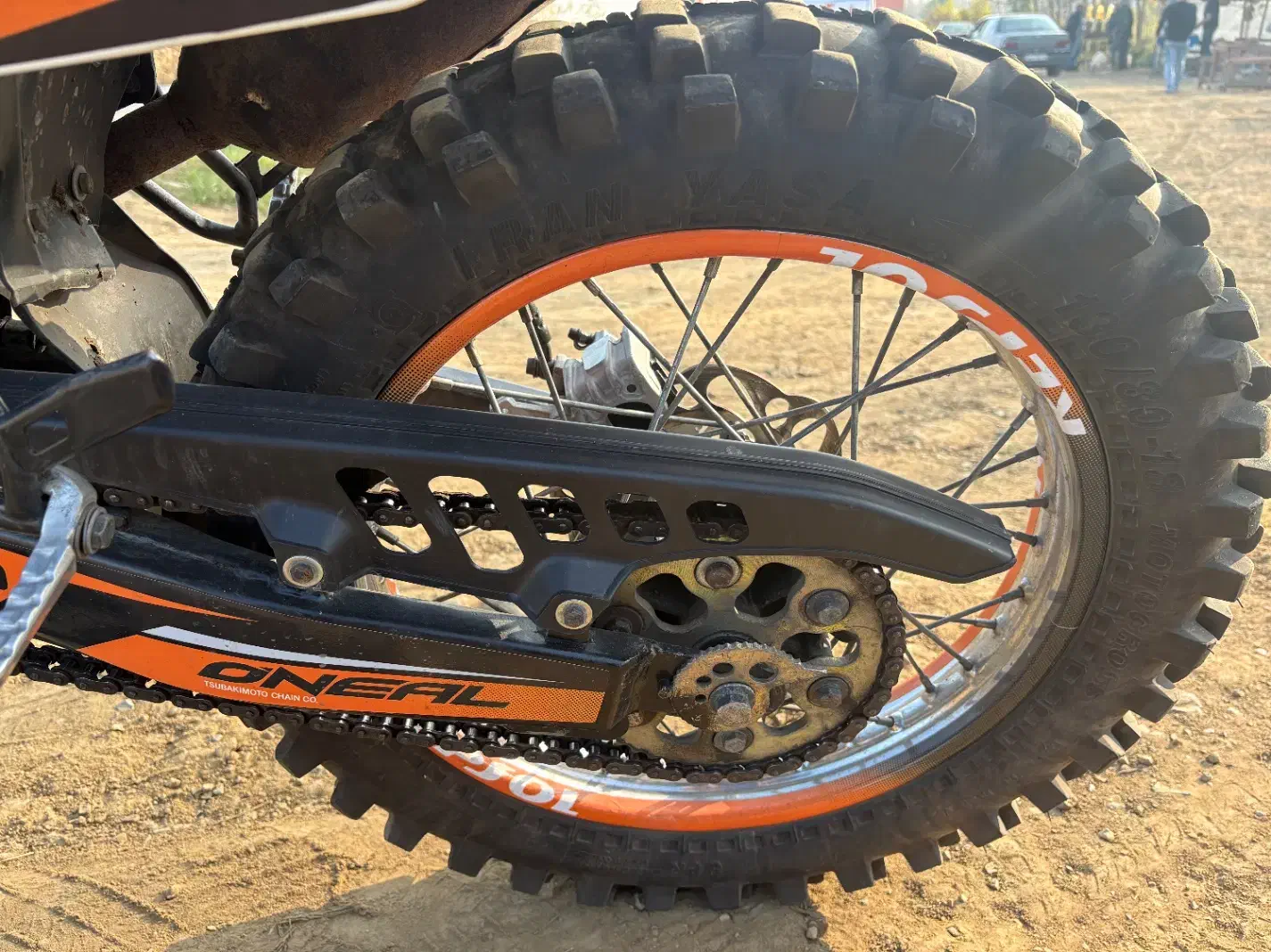 فلات ۲۵۰ طرح کی تی ام|موتورسیکلت|صومعهسرا, |دیوار