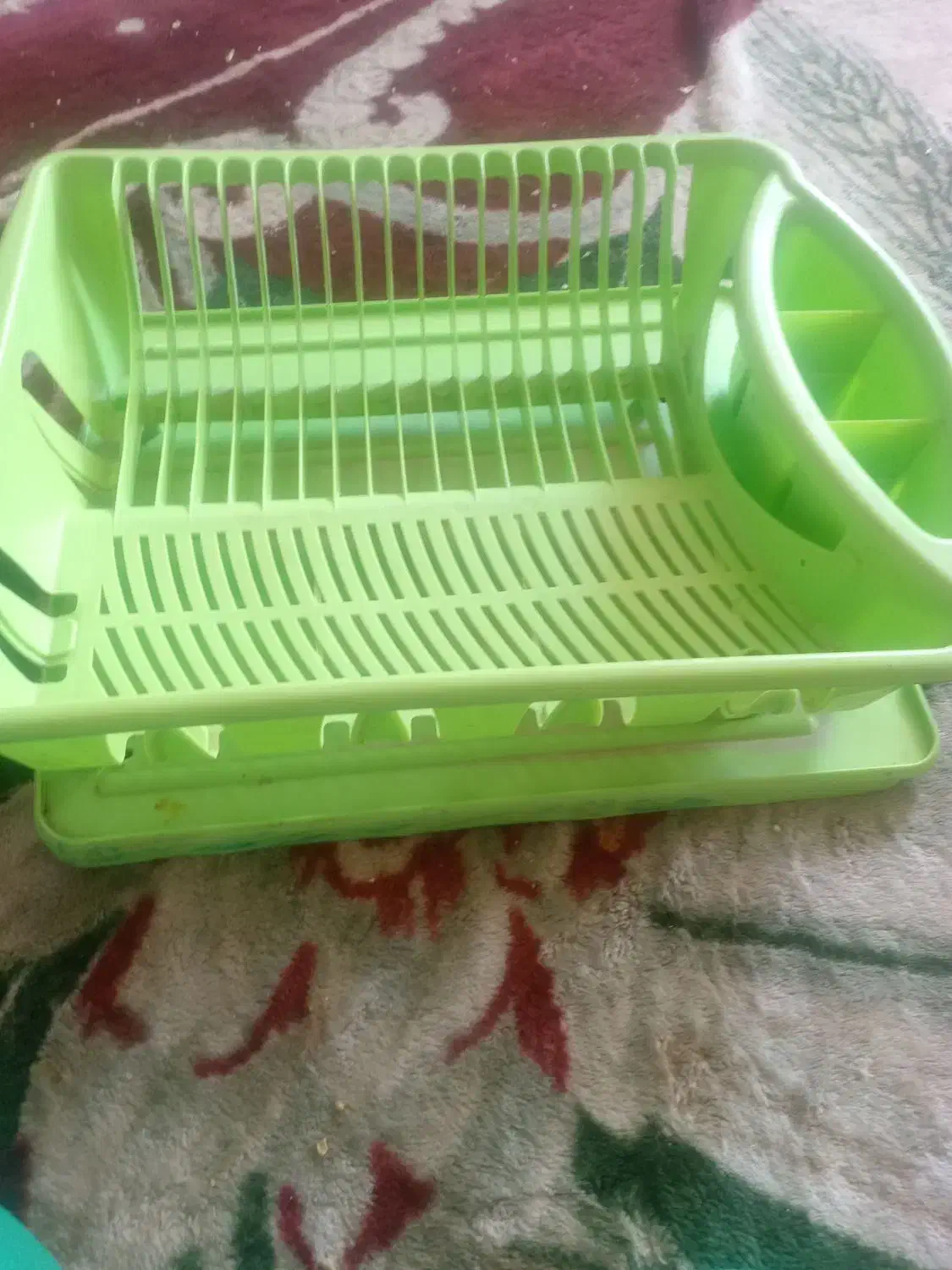 جاظرفی|آب‌چکان و نظم‌دهنده ظروف|نجف‌آباد, یزدانشهر|دیوار