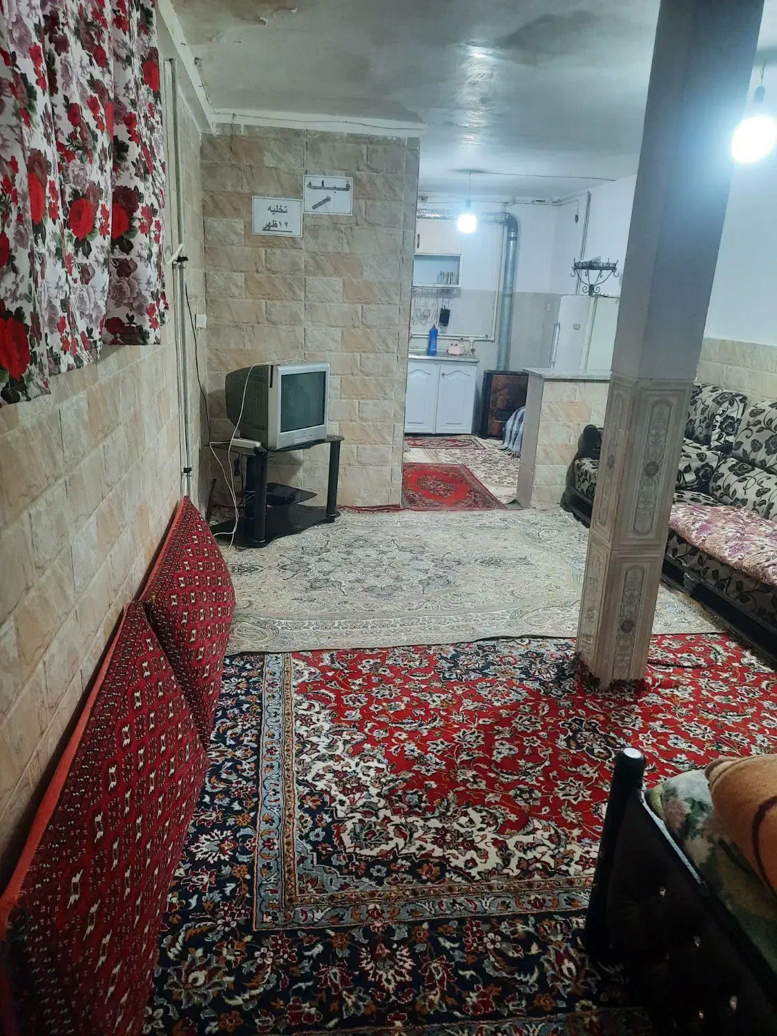 سویت اجاره ای روزانه یا کوتاه مدت در شهر محلات|اجارهٔ کوتاه‌مدت آپارتمان و سوئیت|محلات, |دیوار