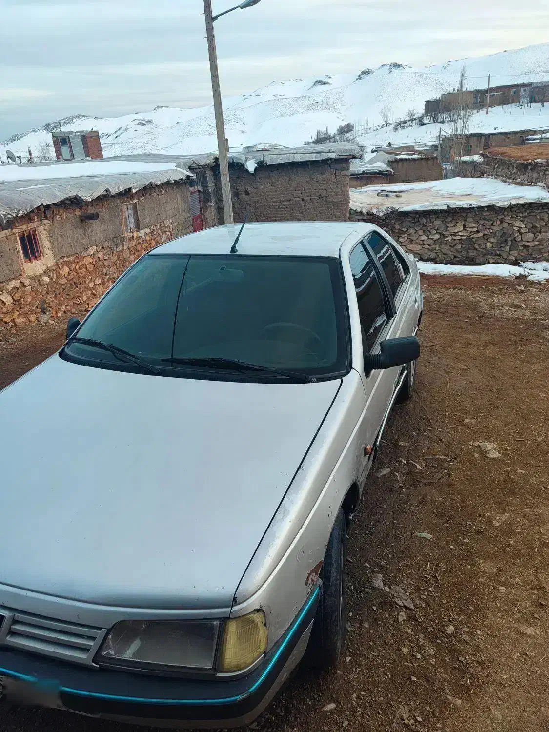 پژو 405مدل85|خودرو سواری و وانت|دیواندره, |دیوار