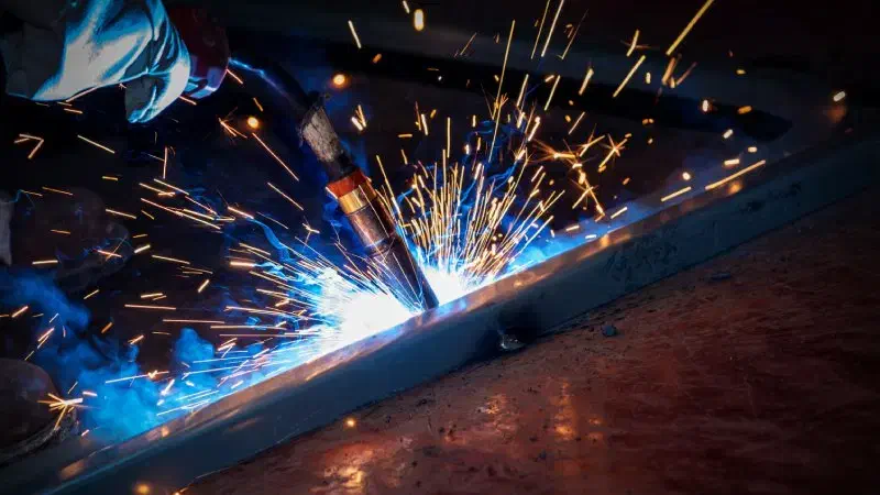 نیروی جوشکار و کارگر ساده|استخدام صنعتی، فنی، مهندسی|پاکدشت, خاتون آباد|دیوار