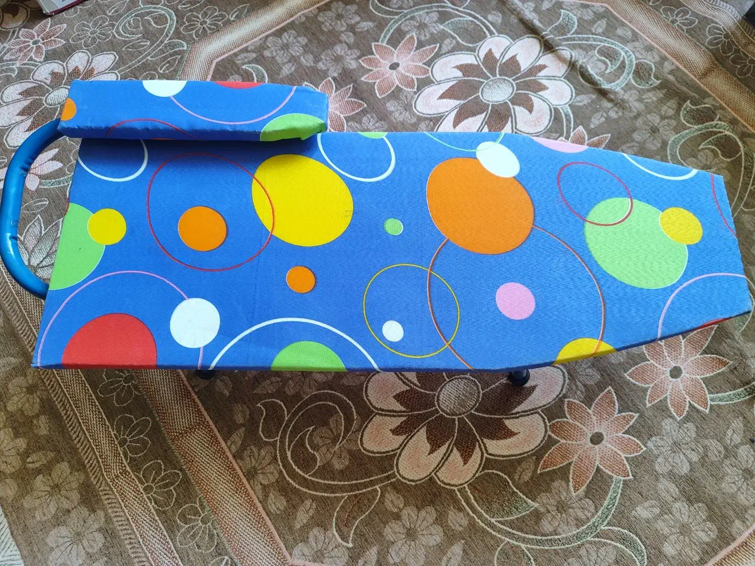 میز اتو|لوازم خیاطی و بافتنی|شیراز, کوشک میدان|دیوار