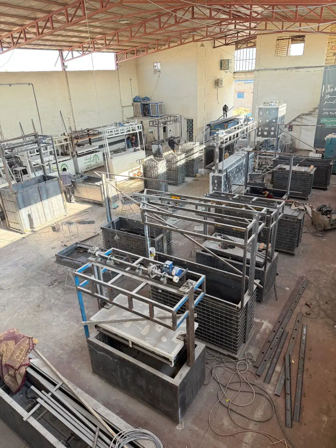 ۴ نیرو ساده و ۲ جوشکار معمولی در زارچ|استخدام صنعتی، فنی، مهندسی|اشکذر, |دیوار