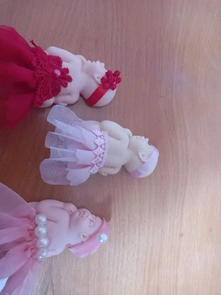 مجسمه نوزاد خمیر چینی|صنایع دستی و سایر لوازم تزئینی|اصفهان, باغ زرشک|دیوار