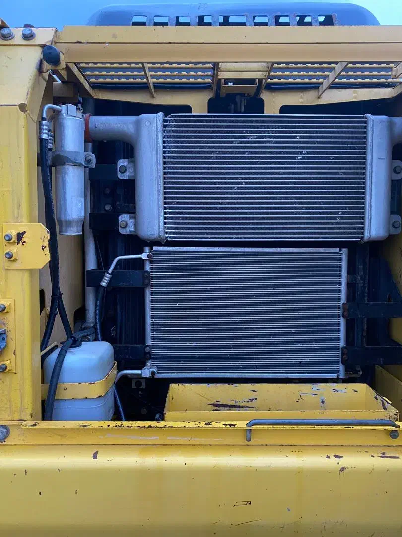 بیل ۲۲۰ کوماتسو|خودرو سنگین|نور, |دیوار