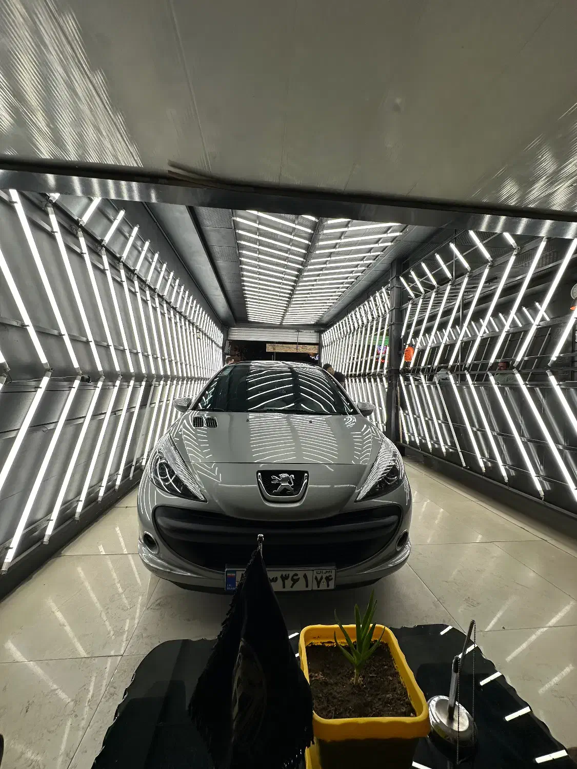 ۲۰۷ تیتانیوم|خودرو سواری و وانت|مشهد, امام رضا (ع)|دیوار