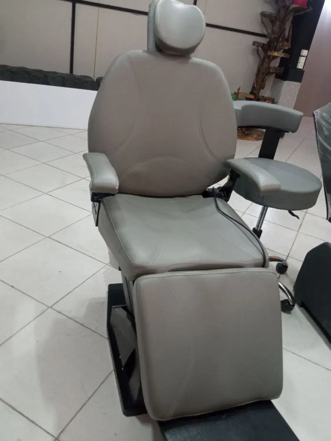 لوازم آرایشگاه فروشی نو نو|آرایشگاه و سالن‌های زیبایی|بیرجند, |دیوار