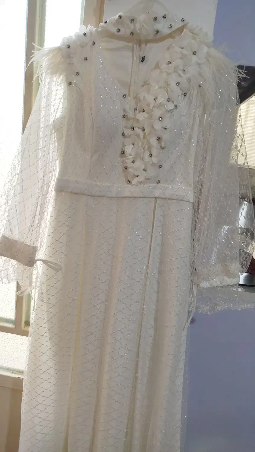 پیراهن مجلسی|لباس|خرمآباد, |دیوار