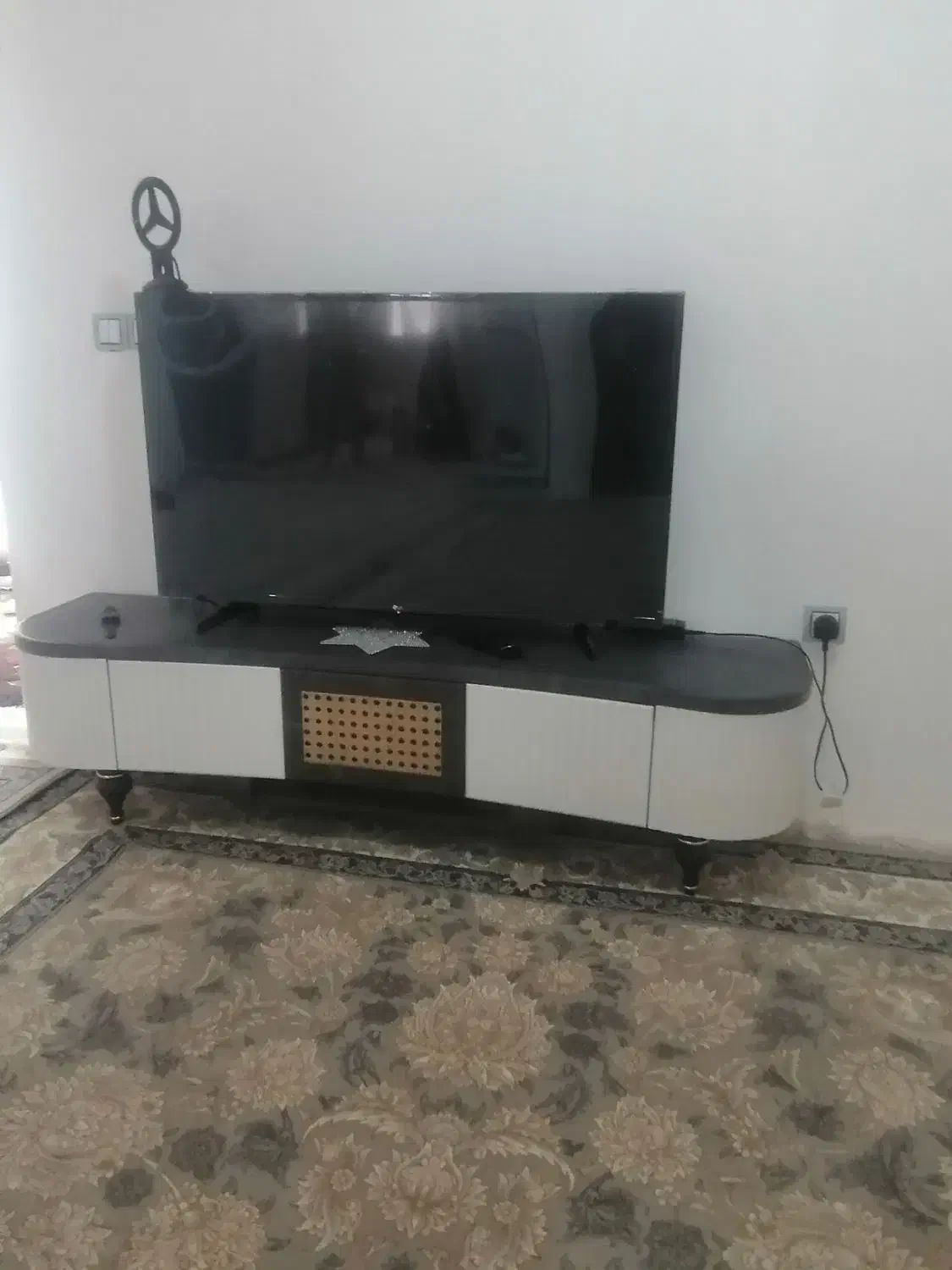 میز وآینه کنسول در حد نو نو|بوفه، ویترین، کنسول|نورآباد, |دیوار