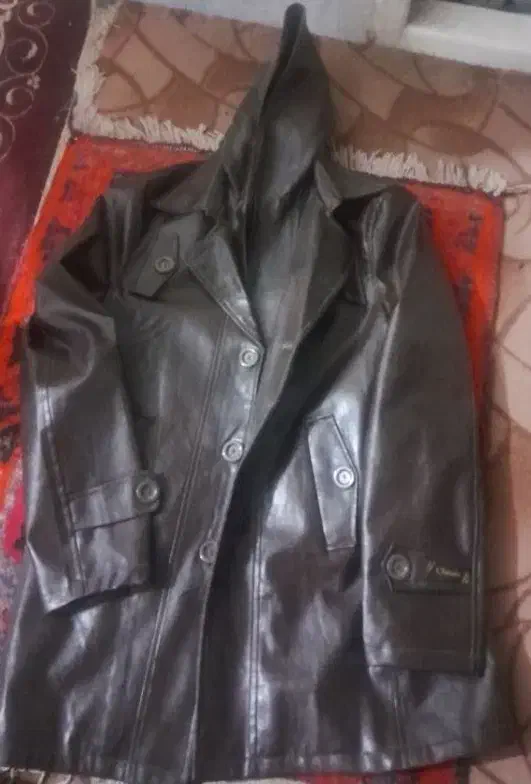 پالتو چرم مناسب هیکلی ها|لباس|اشکذر, |دیوار