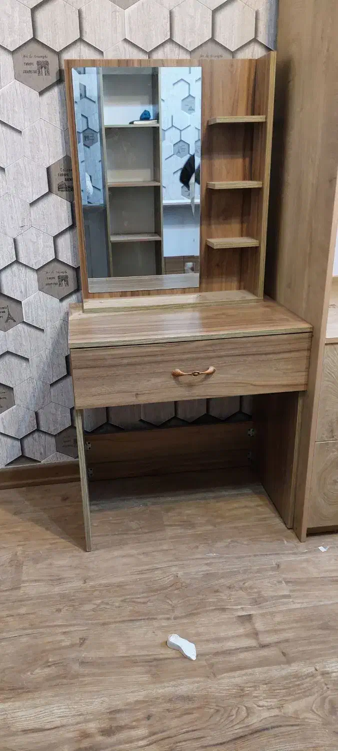 میز ارایش|کتابخانه، شلف، قفسه‌های دیواری|تبریز, |دیوار