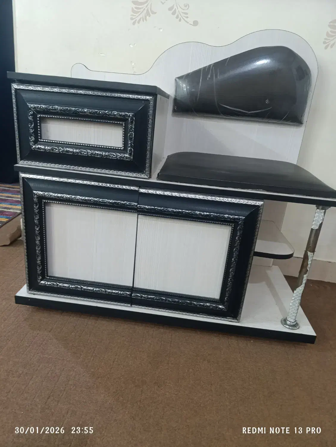 میز تلفن|میز تلفن|اهواز, شریعتی جنوبی|دیوار