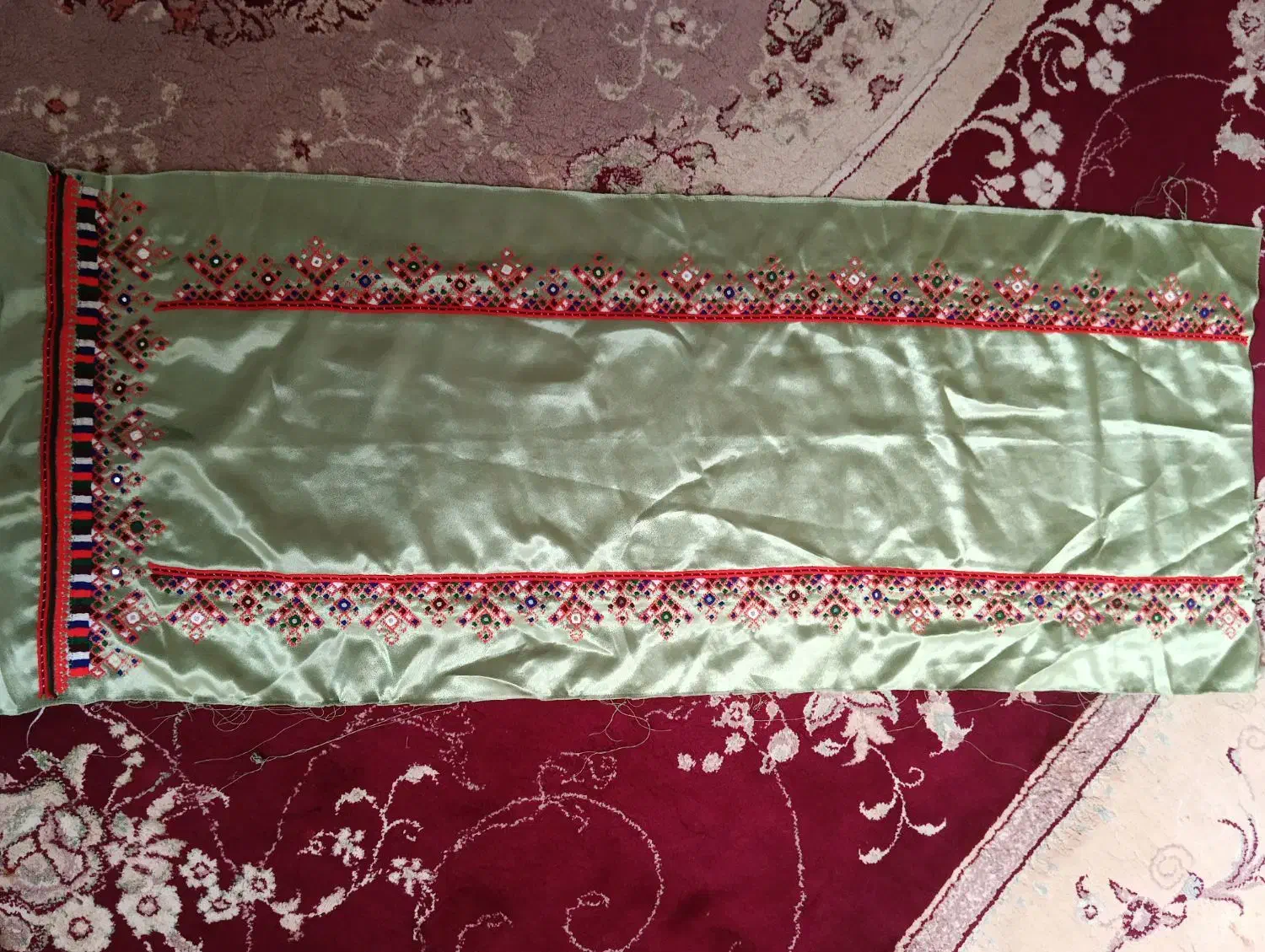 لباس بلوچی|لباس|سراوان, |دیوار