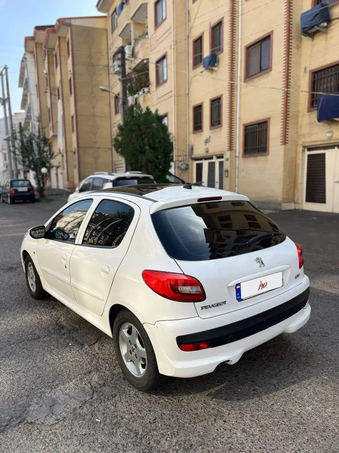 ۲۰۷پانورما دنده ای|خودرو سواری و وانت|رشت, علی آباد|دیوار