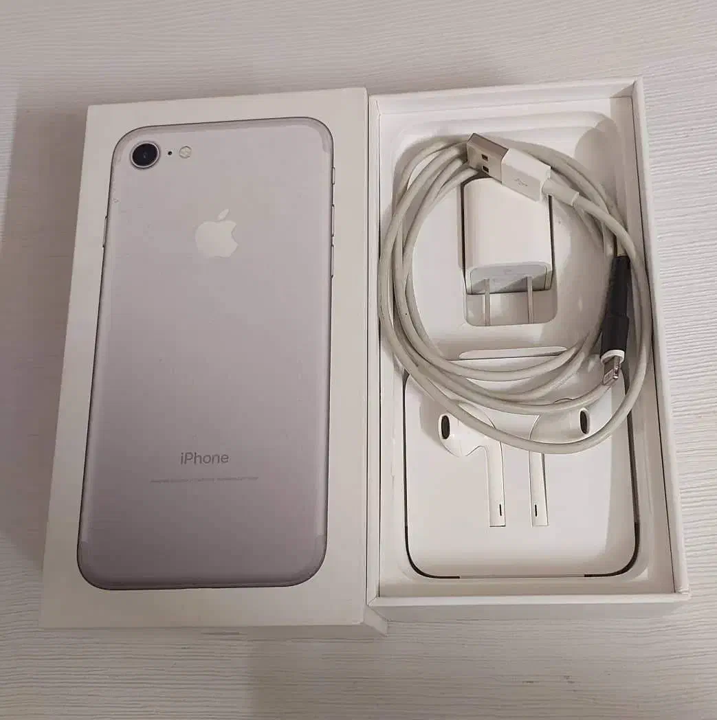 آیفون 7|موبایل|قم, باجک دو|دیوار