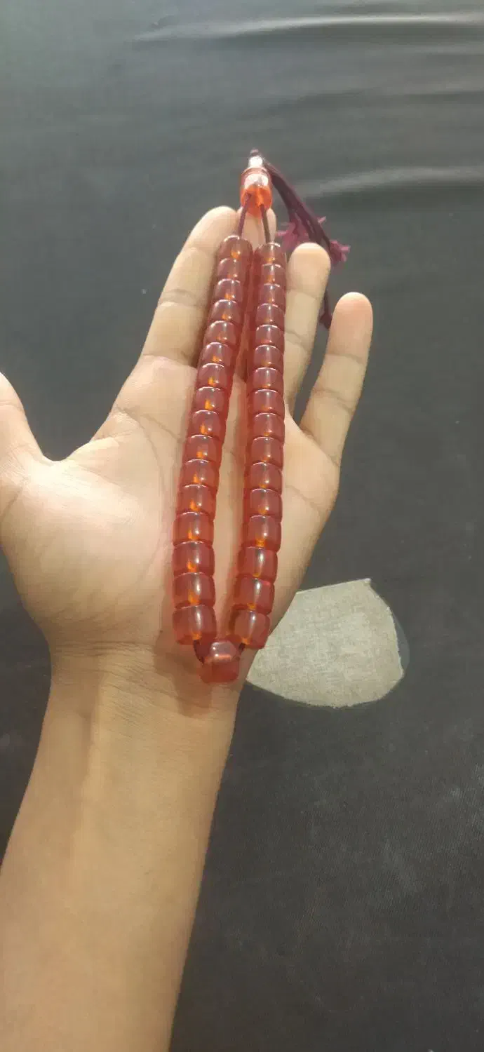 تسبیح سندلوس|کلکسیون اشیاء عتیقه|بانه, |دیوار