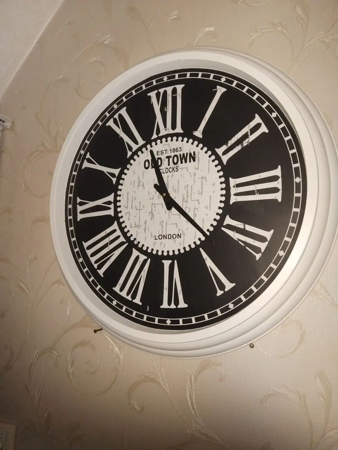 ساعت شیک و مدرن|ساعت دیواری و تزئینی|اراک, |دیوار