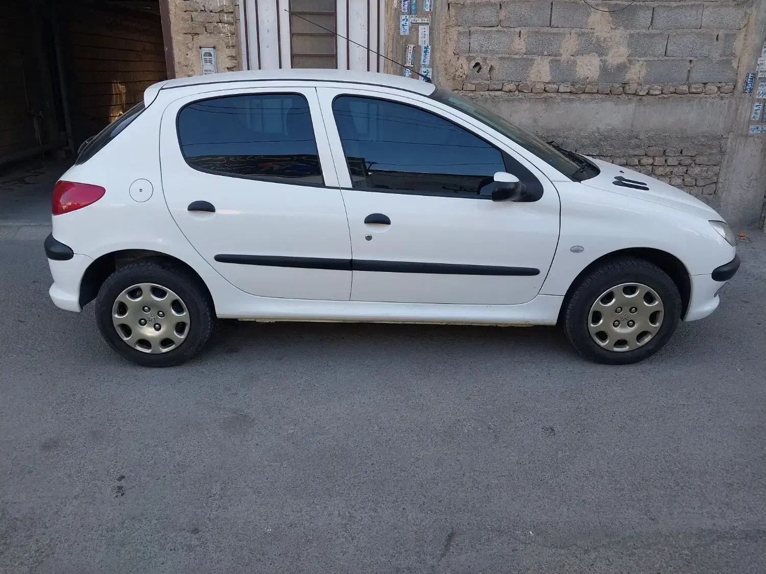 پژو ۲۰۶ تیپ ۲ عروسک|خودرو سواری و وانت|ماهدشت, |دیوار