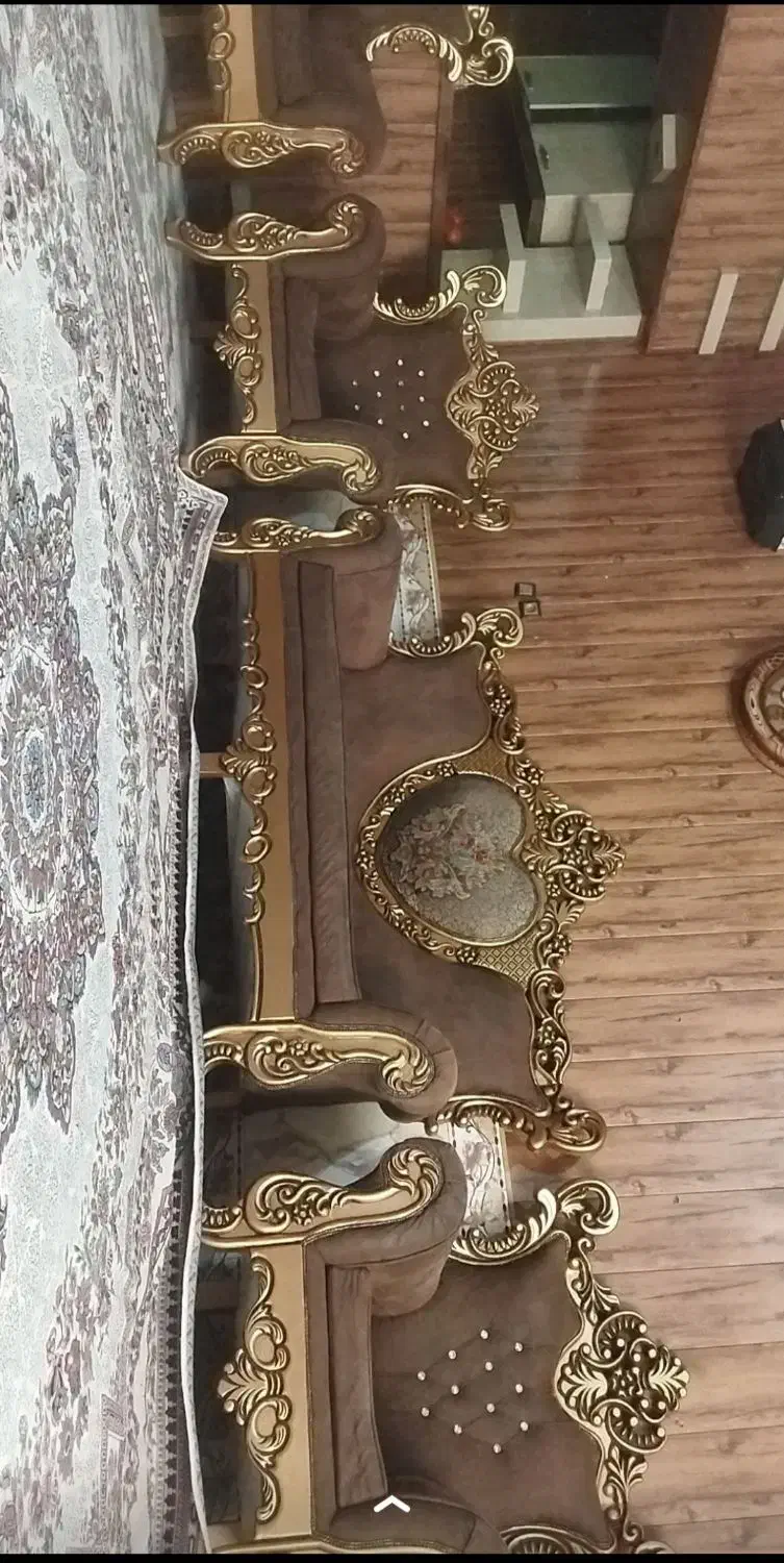 مبل سلطنتی|مبلمان خانگی و میز عسلی|تربتحیدریه, پائین ولایت|دیوار