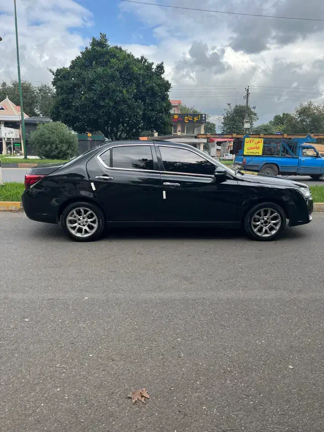 دنا پلاس توربو اتوماتیک۱۴۰۱|خودرو سواری و وانت|لاهیجان, شیشه گران|دیوار