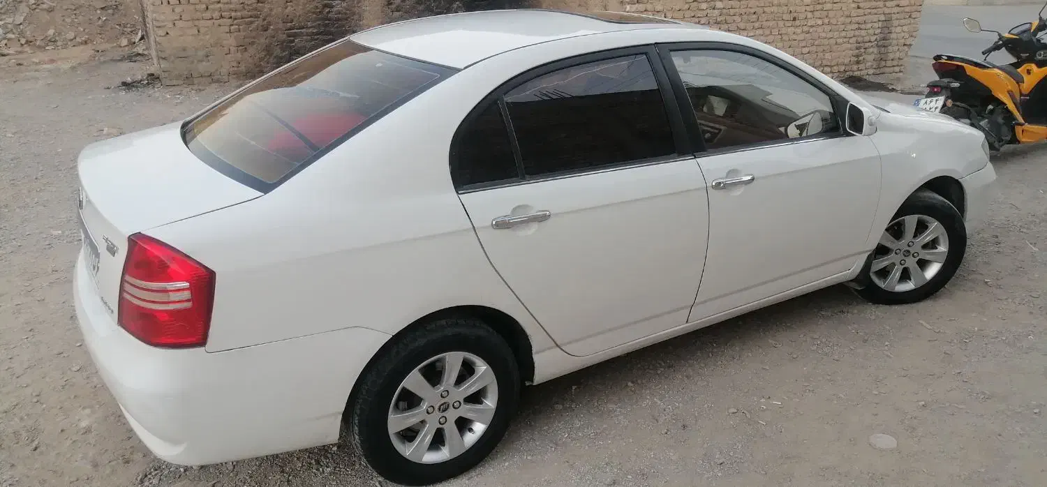 لیفان 620 1800cc، مدل ۱۳۹۱|خودرو سواری و وانت|نجف‌آباد, امیرآباد|دیوار