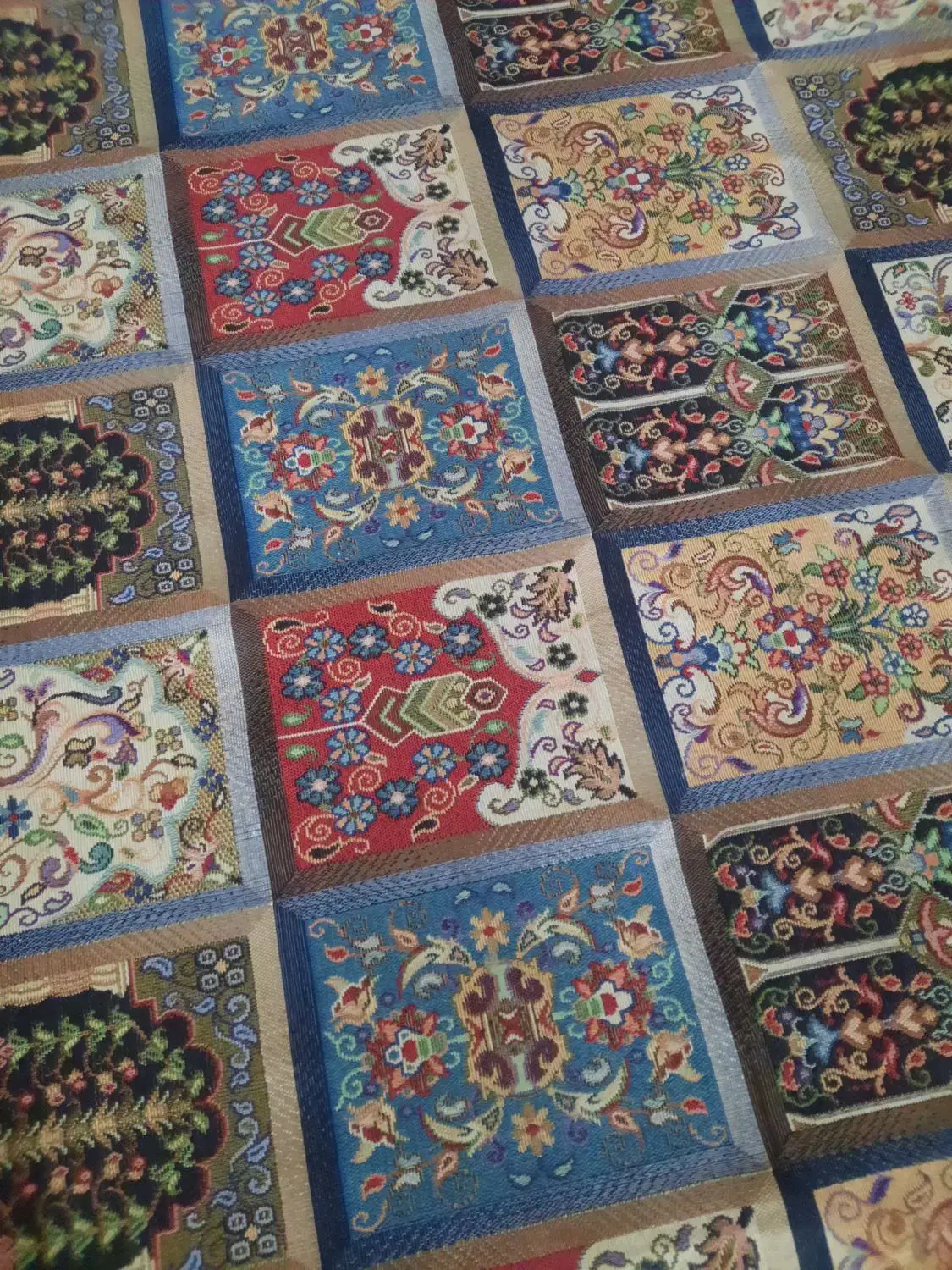 روفرشی ۹متری وروفرشی ۶متری جفت|روفرشی|چهارباغ, |دیوار