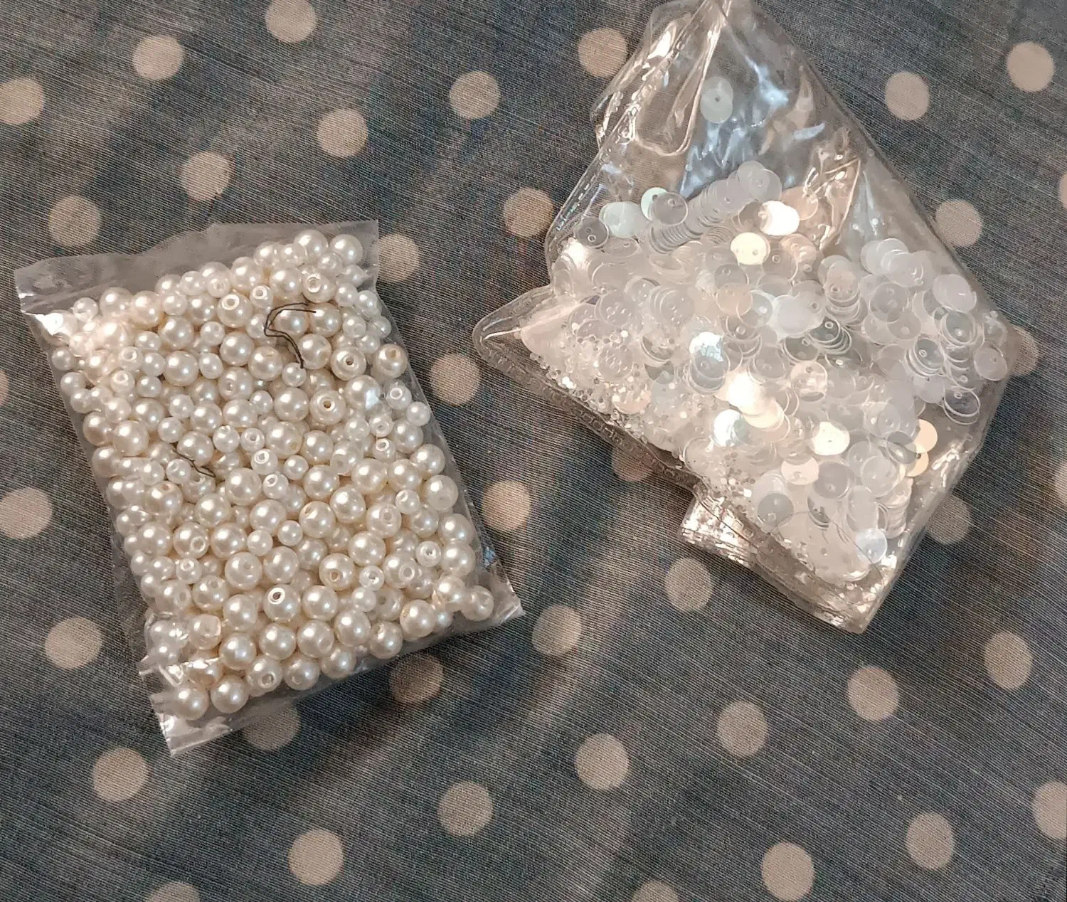 منجوق|جواهرات|قرچک, پویینک|دیوار