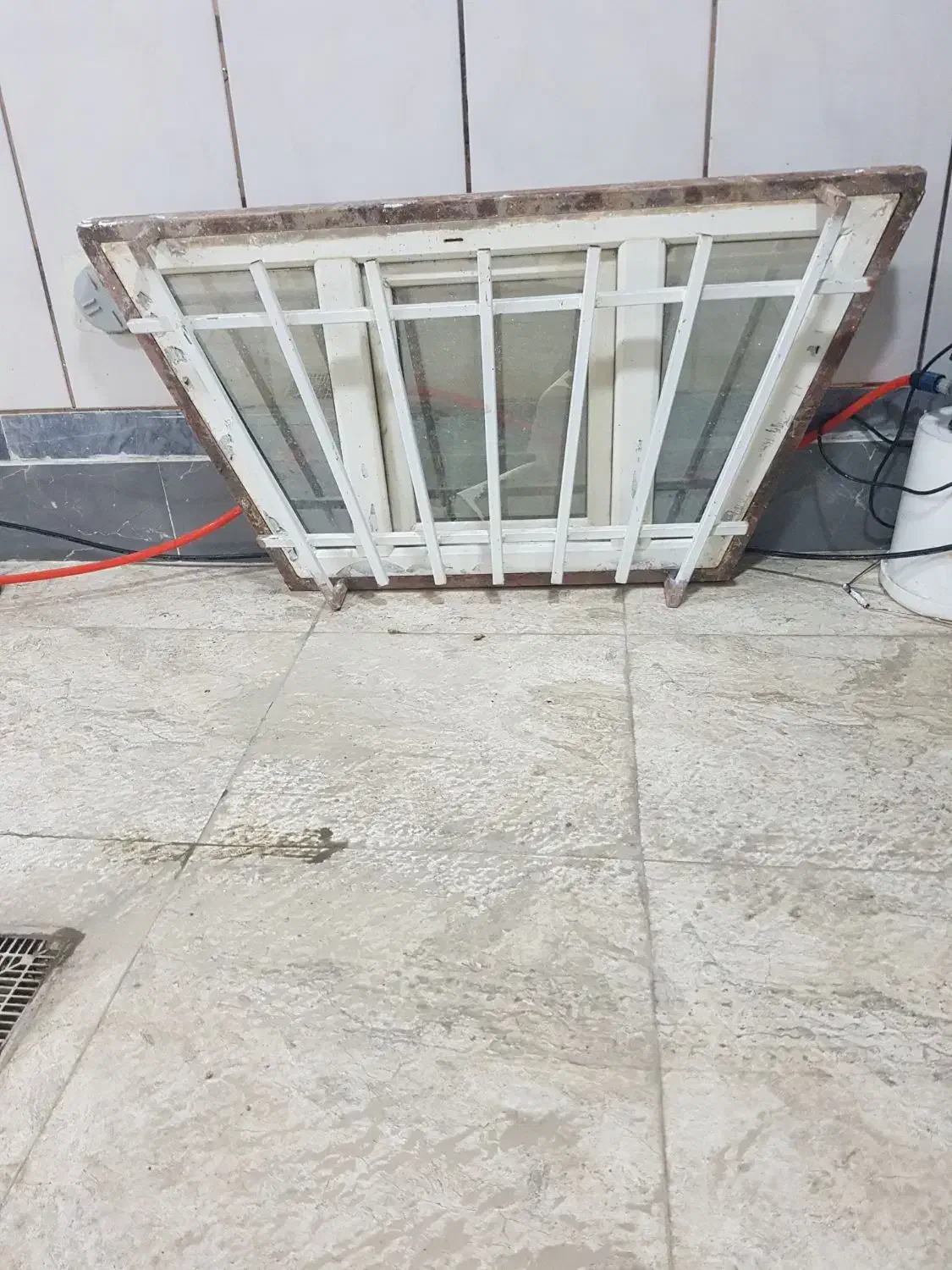 پنجره پی وی سی دو جداره|مصالح و تجهیزات ساختمان|سقز, |دیوار