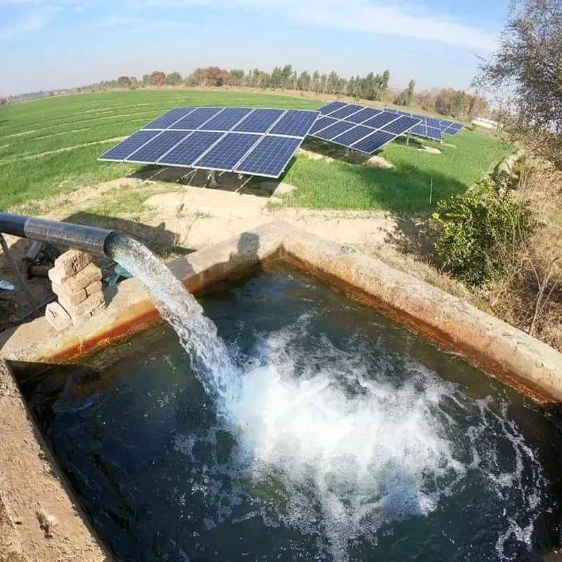 برق خورشیدی(پنل خورشیدی)|مصالح و تجهیزات ساختمان|اصفهان, باغ دریاچه|دیوار