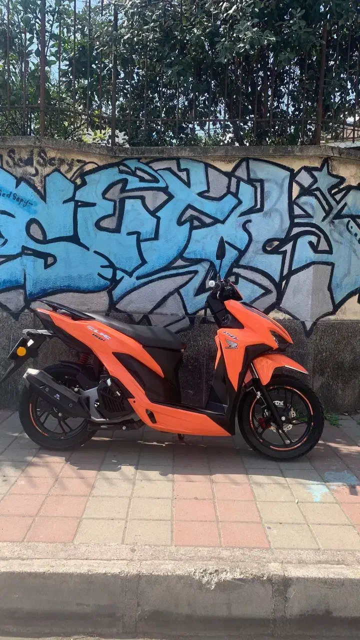 کلیک ۴۰۱|موتورسیکلت|رشت, منظریه|دیوار