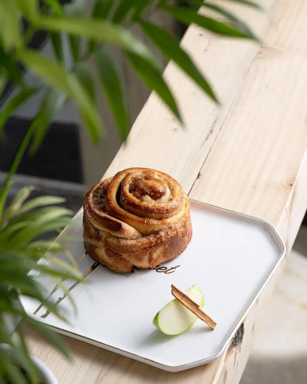 تولید محتوا و عکاسی تبلیغاتی|خدمات پذیرایی، مراسم|قم, انسجام|دیوار