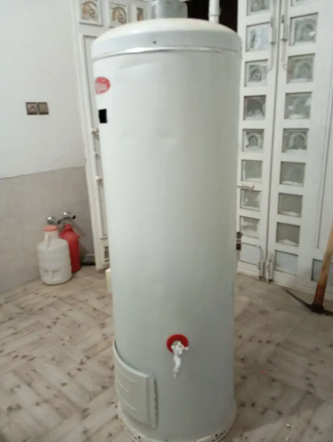 آبگرمکن 200لیتری|آبگرمکن، پکیج، شوفاژ|پیرانشهر, |دیوار