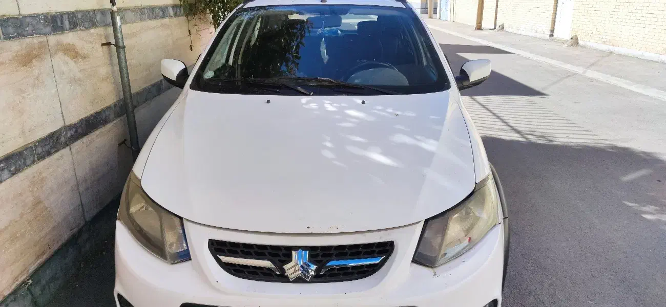 کوییک مدل 98|خودرو سواری و وانت|شیراز, فرودگاه شهید دستغیب شیراز|دیوار