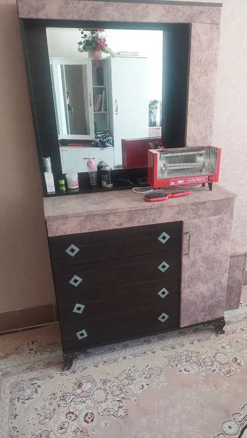 تختخواب دو نفره|تخت و سرویس خواب|مهاباد (آذربایجان غربی), |دیوار