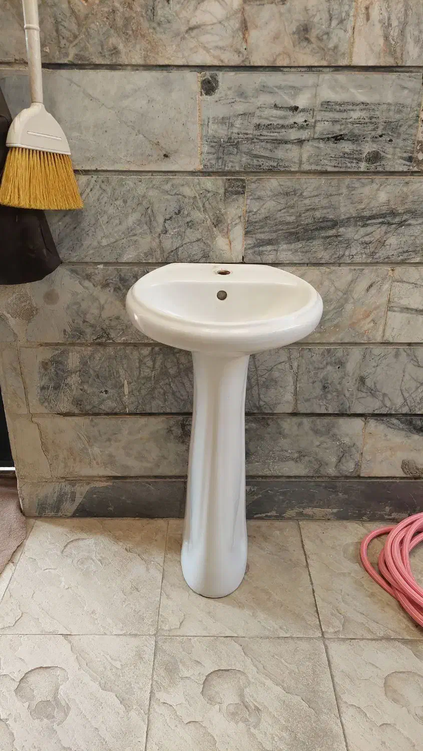 روشویی دستشویی توالت|مصالح و تجهیزات ساختمان|چهارباغ, |دیوار