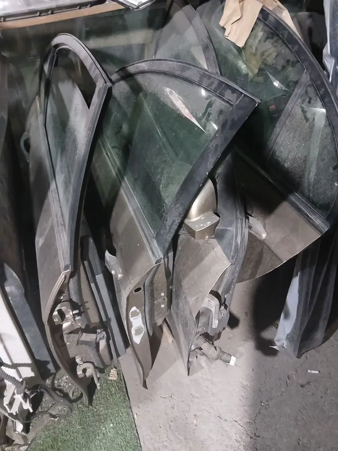 درب جیلی سواری|قطعات یدکی و لوازم جانبی|شیراز, سجادیه|دیوار