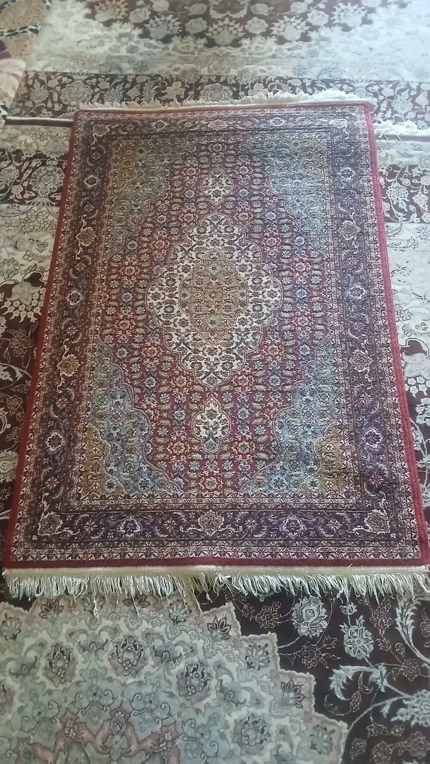 قالیچه ماشینی بیستون|فرش|خرمآباد, |دیوار