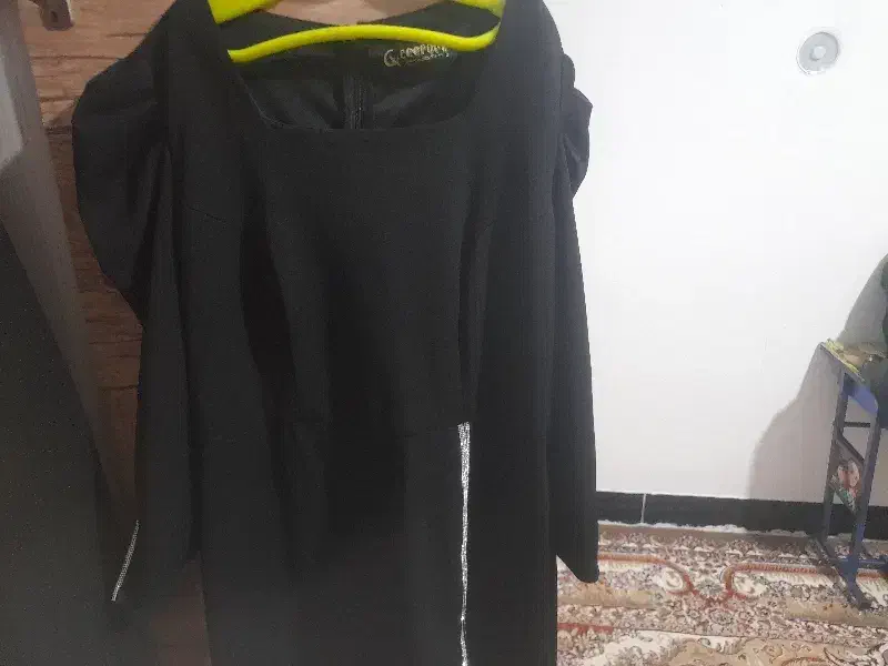 پیرهن مجلسی|لباس|خزل, |دیوار