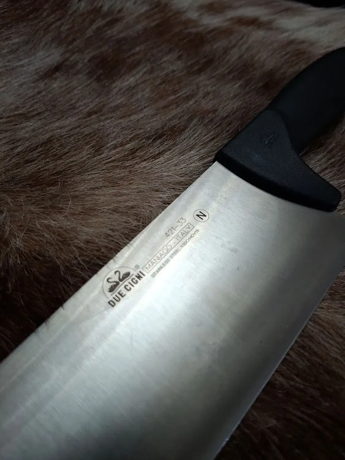 چاقو مصقل قصابی سلاخی|ابزارآلات|رباط‌کریم, شترخوار|دیوار