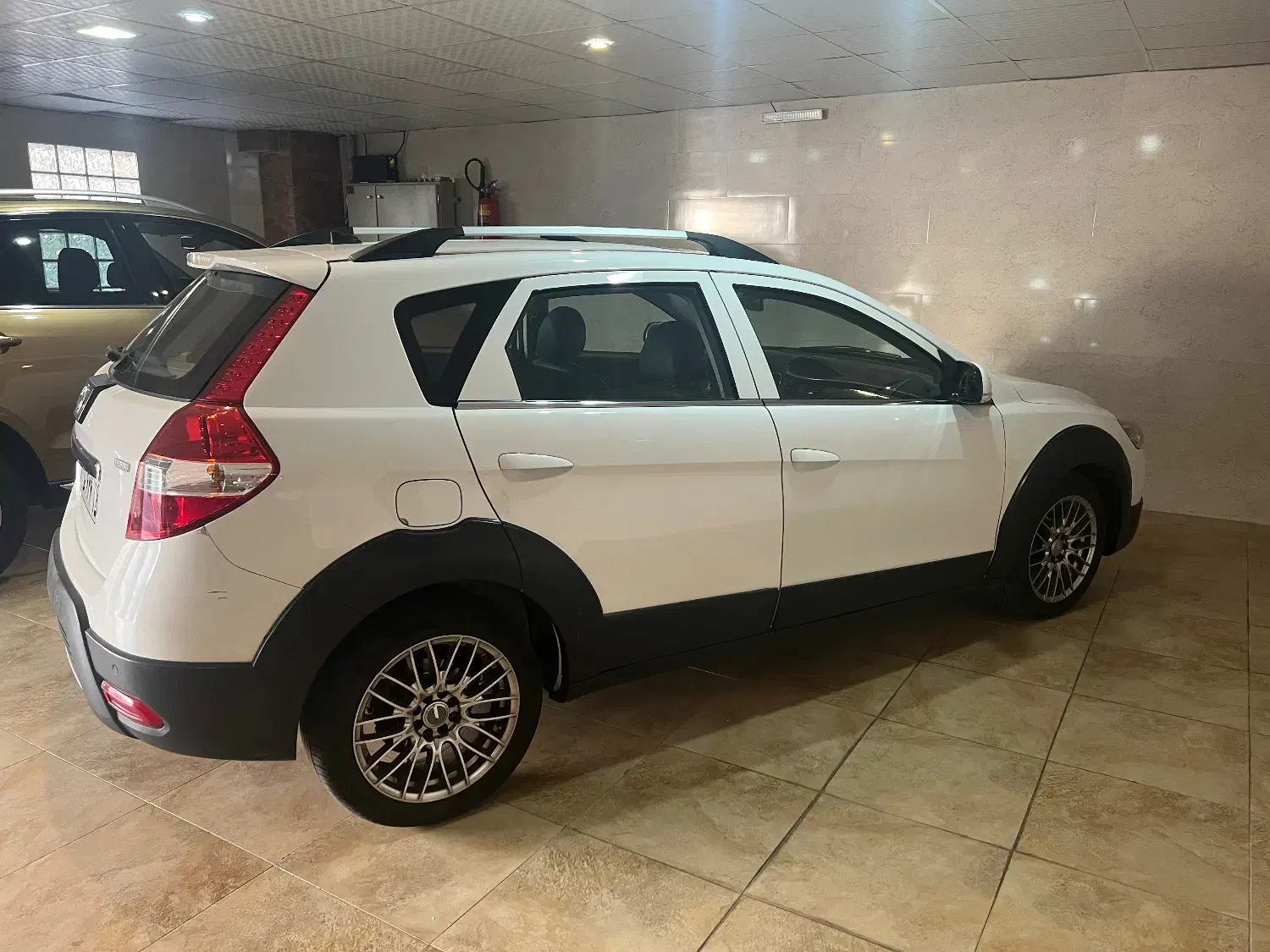 اچ سی کراس مدل ۹۵|خودرو سواری و وانت|تبریز, |دیوار