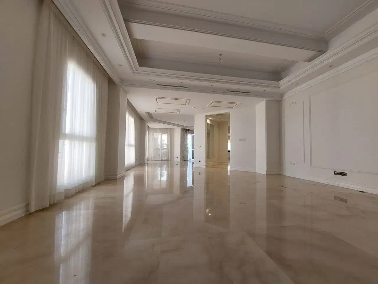 فرشته ۴۵۰ متر پنت هوس فول مشاعات