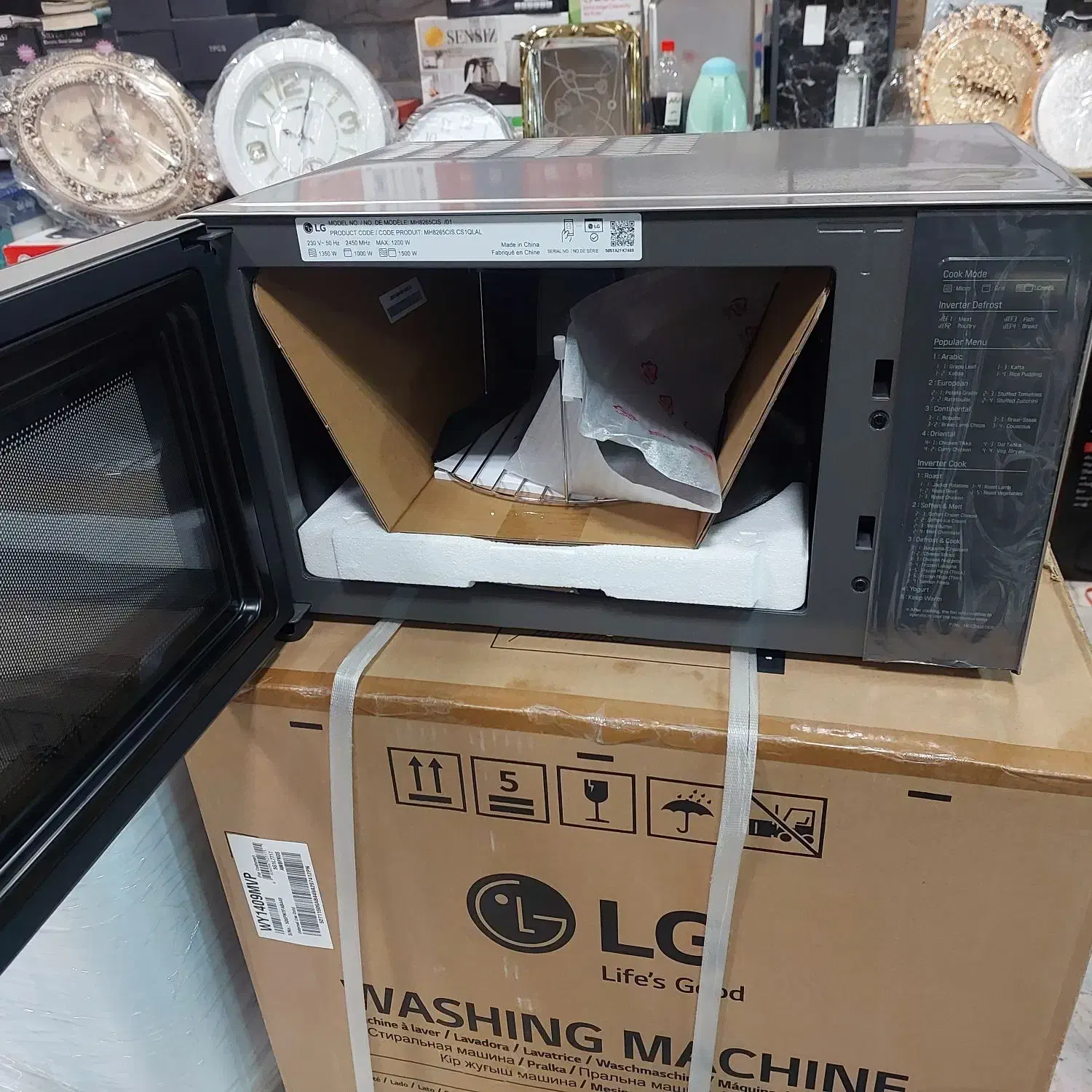 مایکروویو الجی ۴۲ لیتر|اجاق گاز و لوازم برقی پخت‌وپز|محمدشهر, سیدآباد|دیوار