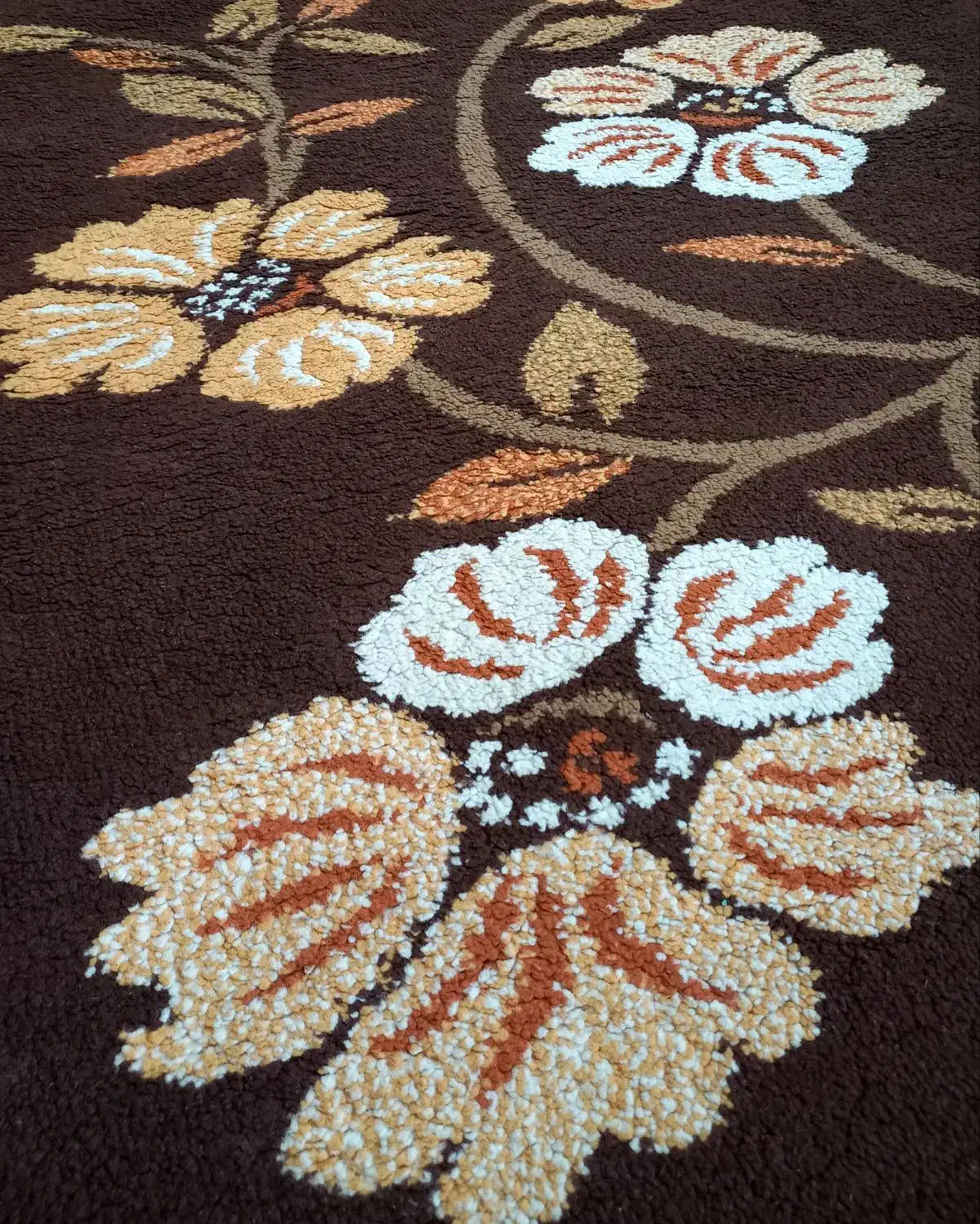 فرش گرد|فرش|کرج, مهرویلا شمالی|دیوار