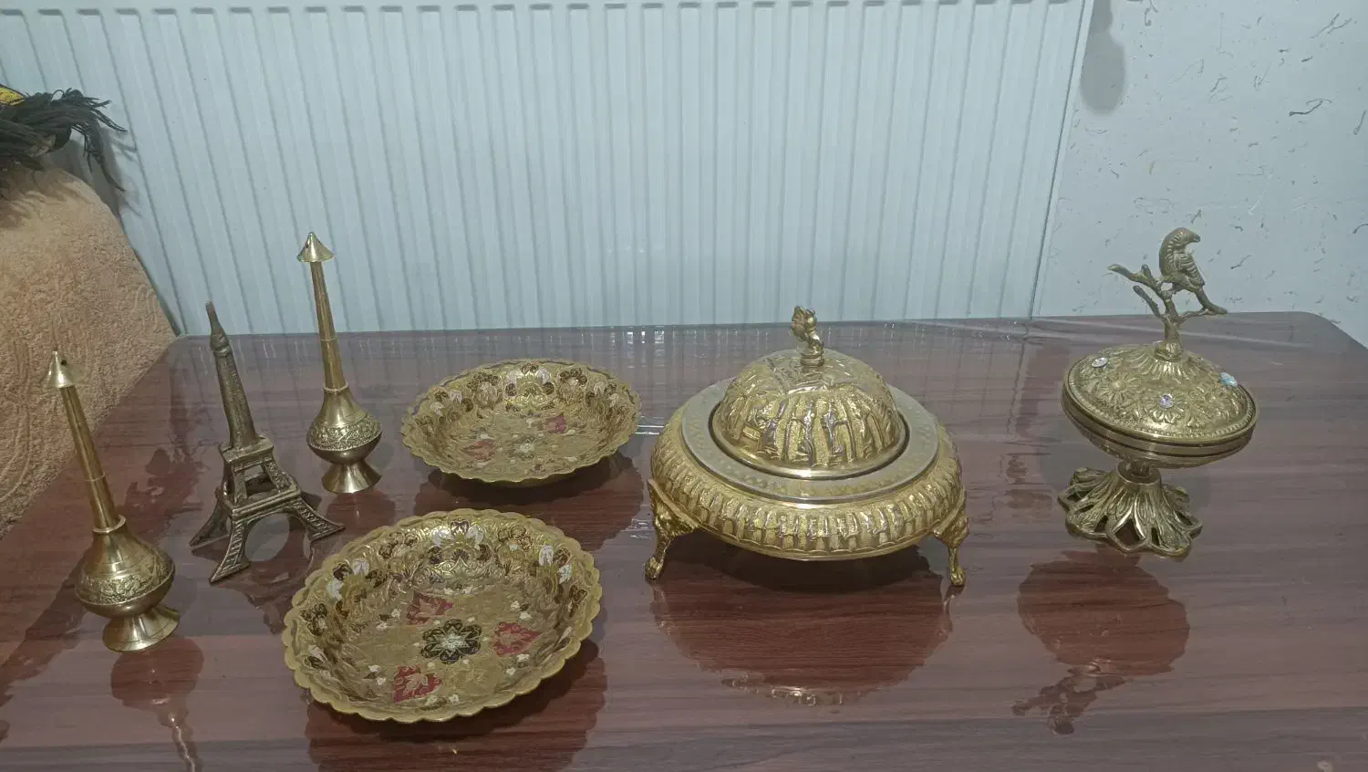 ظروف برنز|کلکسیون اشیاء عتیقه|سنندج, |دیوار