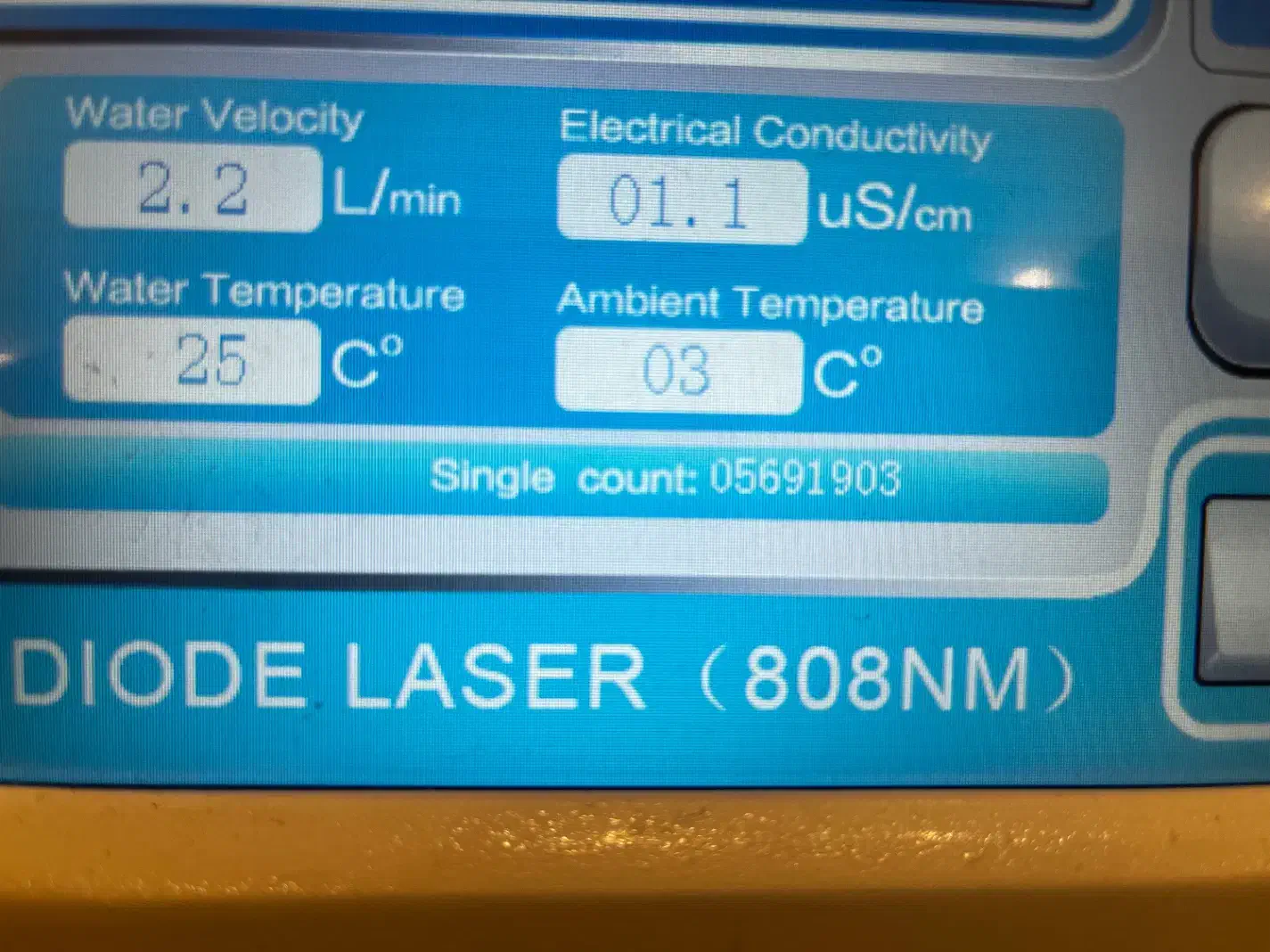 دستگاه لیزر دایود آیس کاملا سالم(پرنیان گستر)|پزشکی|آمل, |دیوار