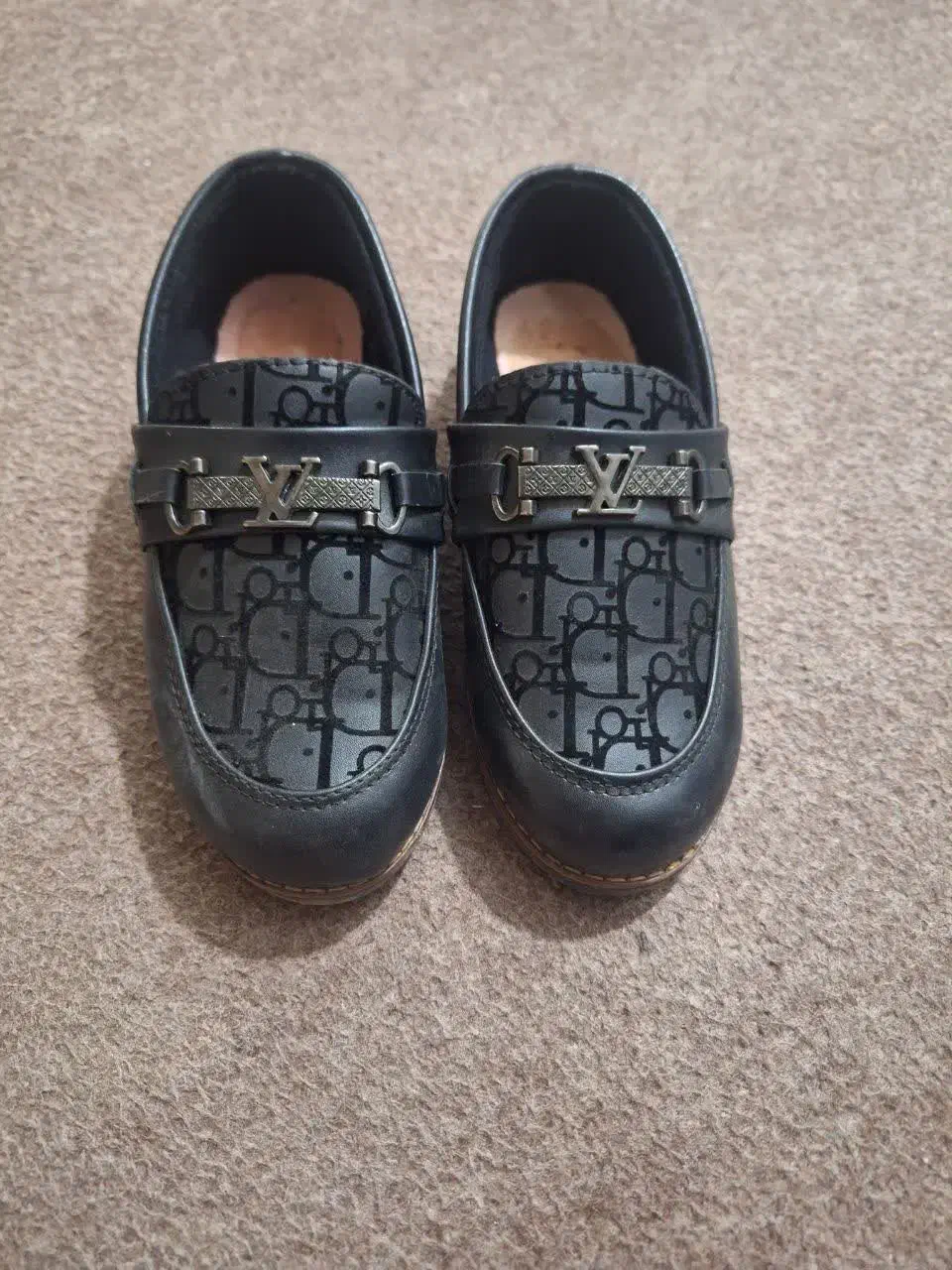 کفش کالج|کیف، کفش، کمربند|مشهد, عامل|دیوار