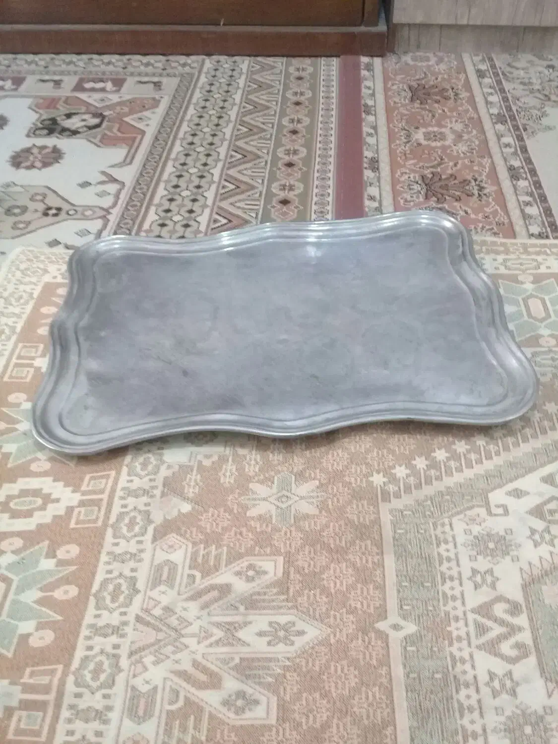 سینی برنجی صدساله ضخیم وسنگین|کلکسیون اشیاء عتیقه|خرمآباد, |دیوار