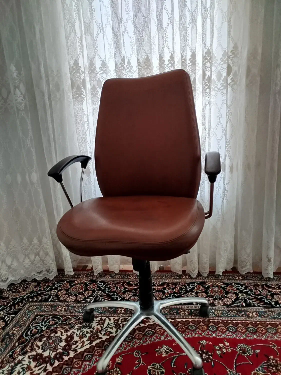 صندلی اداری|مبلمان اداری|ایلام, |دیوار