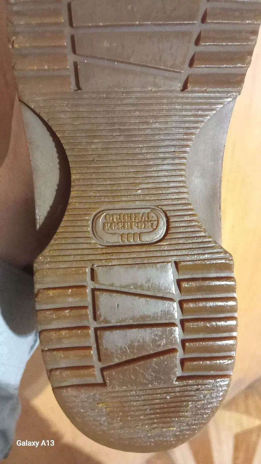 چکمه چرم زنانه|کیف، کفش، کمربند|رشت, منظریه|دیوار