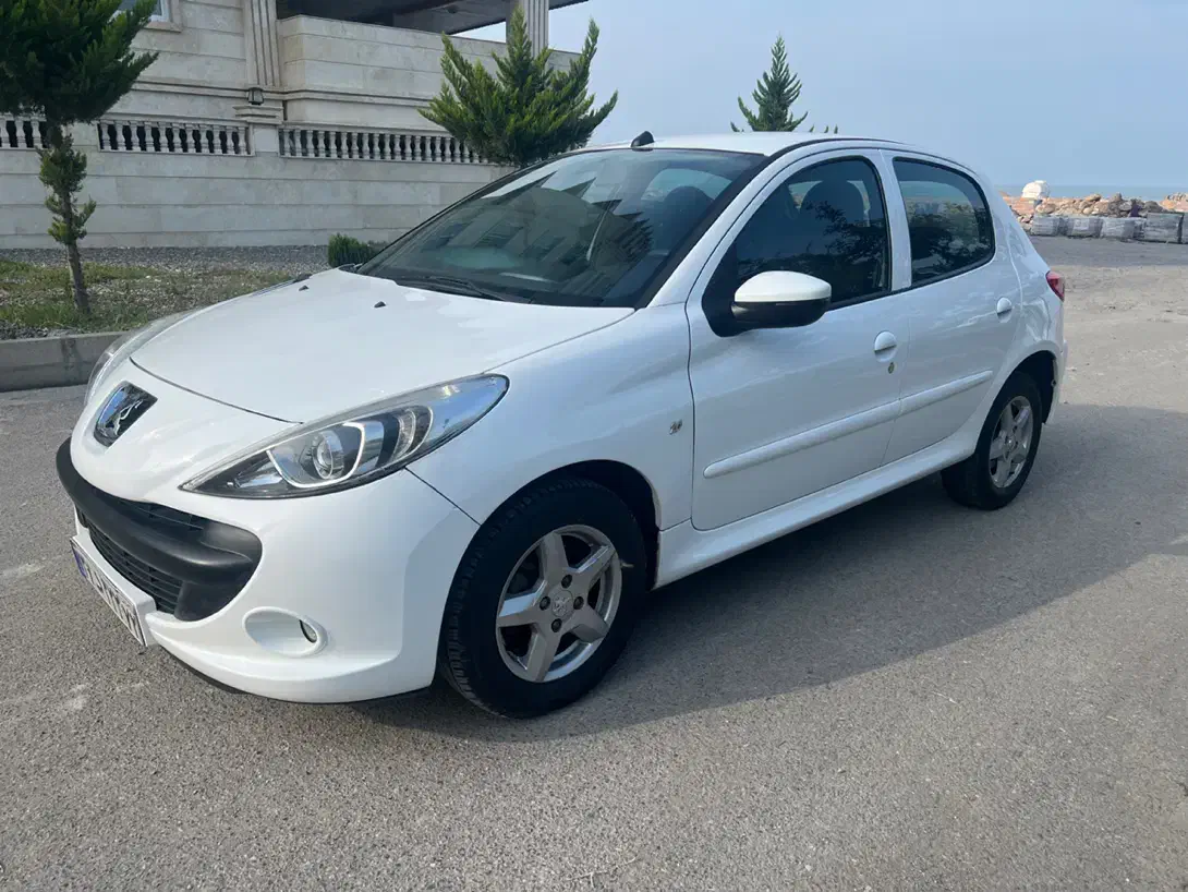 ۲۰۷ مدل ۹۶ بیرنگ|خودرو سواری و وانت|تنکابن, |دیوار